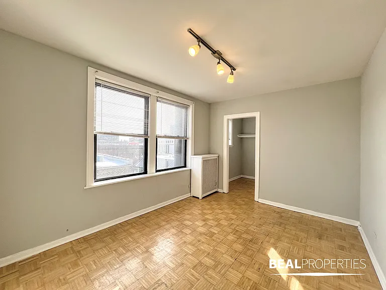739 West Belmont Avenue — Photo 12