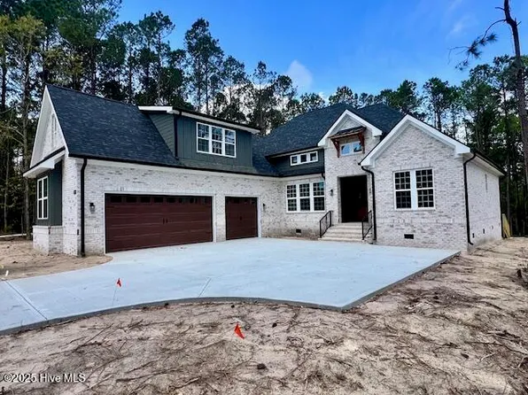 505 Navigator Drive, Hampstead, NC 28443