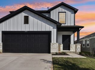 243 Hidalgo Ln, Elgin, TX 78621