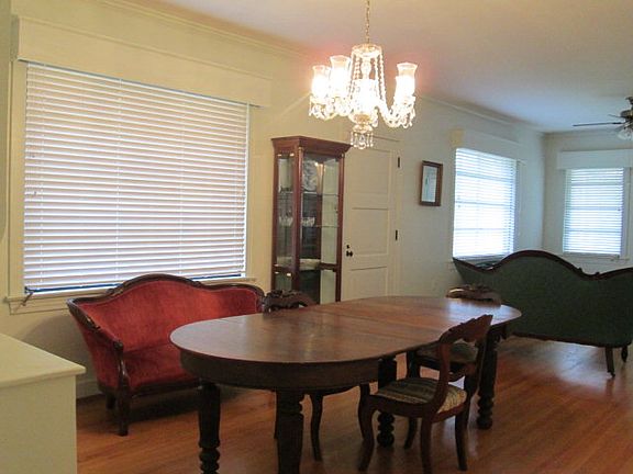 5th image of 1710 East Ave