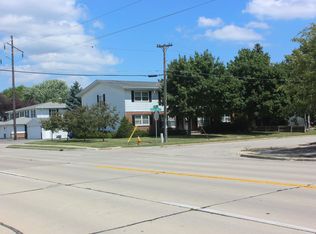 806 Anchorage Ct, Oshkosh, WI 54901