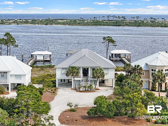 3rd image of 32760 River Rd