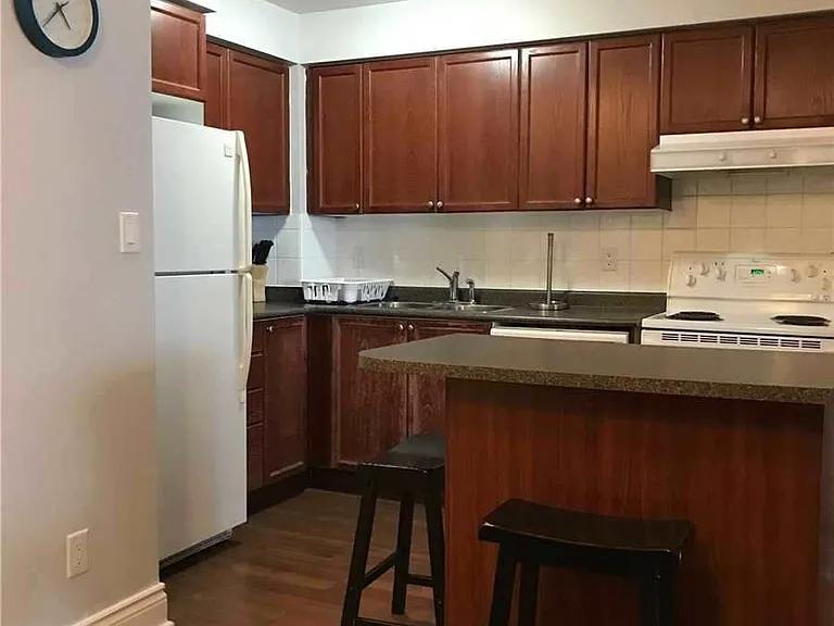3880 Duke Of York Blvd #608 — Photo 6