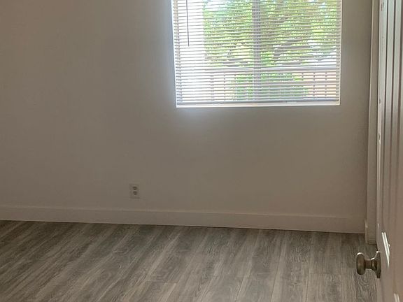 3rd image of 4380 Sandy River Dr Unit 39
