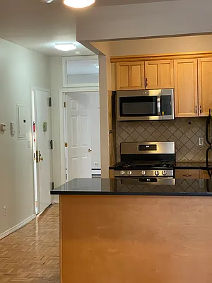 Rented by Heights Realty Advisors | media 2