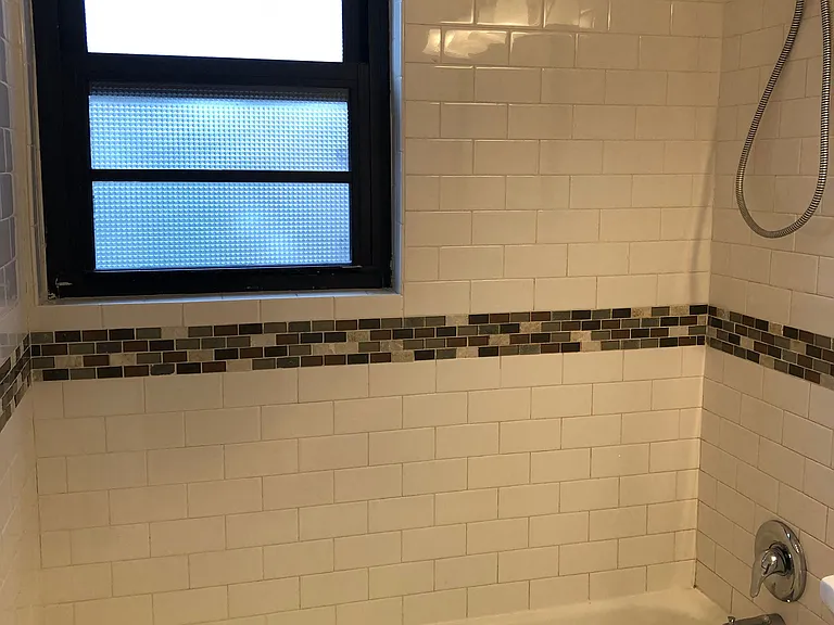 Virginia Apartments — Photo 27