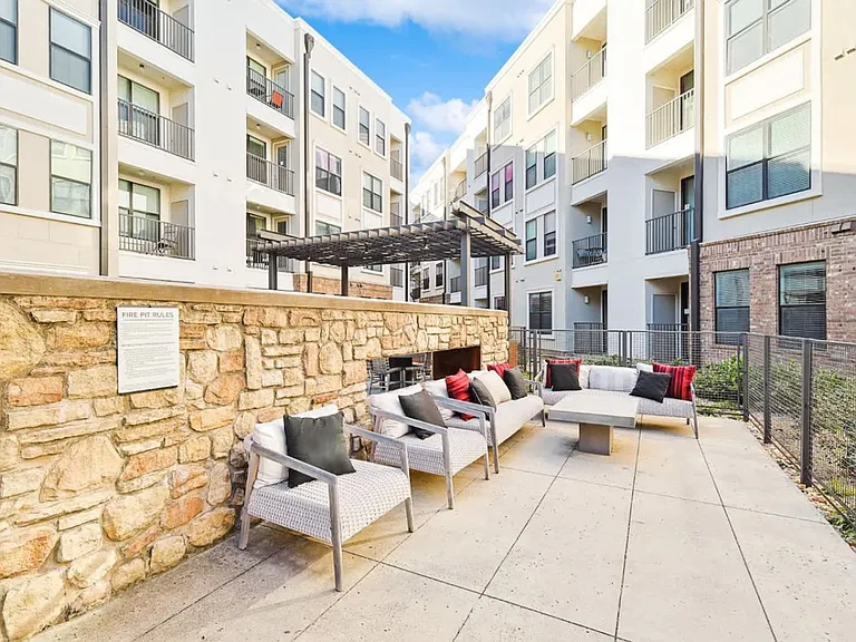 5445 Town And Country Blvd #ID1363548P — Photo 41