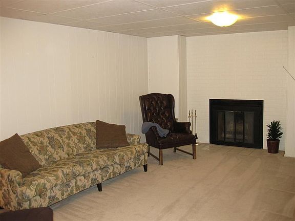 Accessory Apartment Living Room
