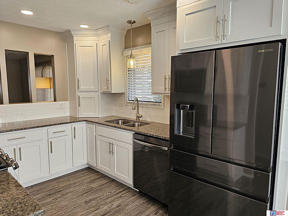 2nd image of 5428 Pioneers Blvd #7