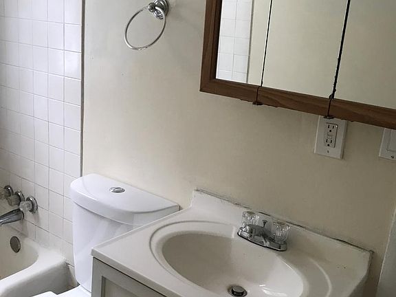 2nd image of 7510 Grace Ave