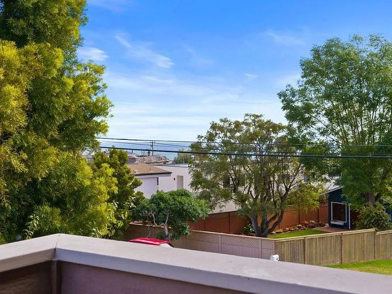 1921 Somerset Ave #1921 — Photo 9