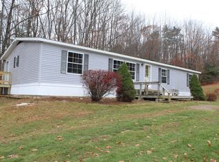 22 Dazzle Ln, Gardiner, ME 04345