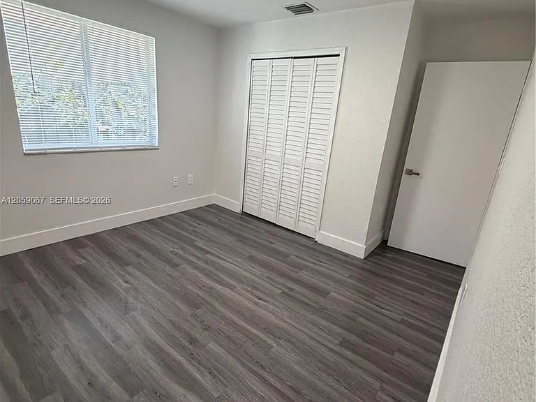 590 NW 58th St — Photo 7