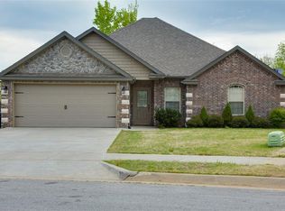 2909 NE Wild Indigo Way, Bentonville, AR 72712