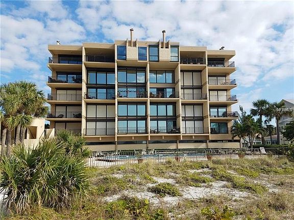 2nd image of 19700 Gulf Blvd APT 205