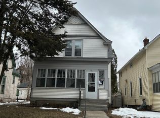 597 Cook Ave E, Saint Paul, MN 55130