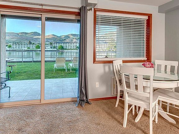 2nd image of 322 W Woodin Ave #614