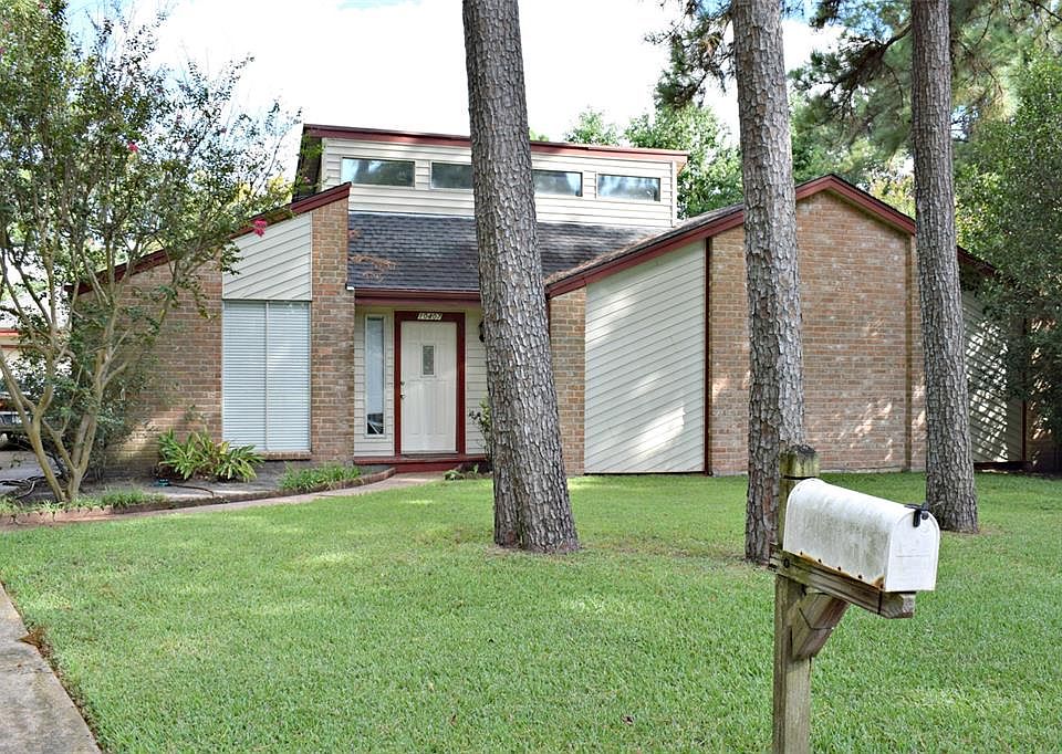 1st image of 10407 Grassland Cir
