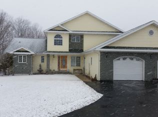 349 Fairlane Dr, Sparta, MI 49345