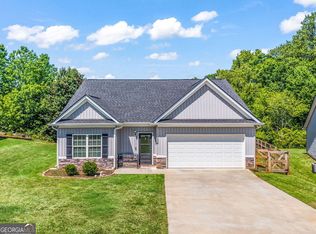 372 Highland Pointe Dr, Alto, GA 30510