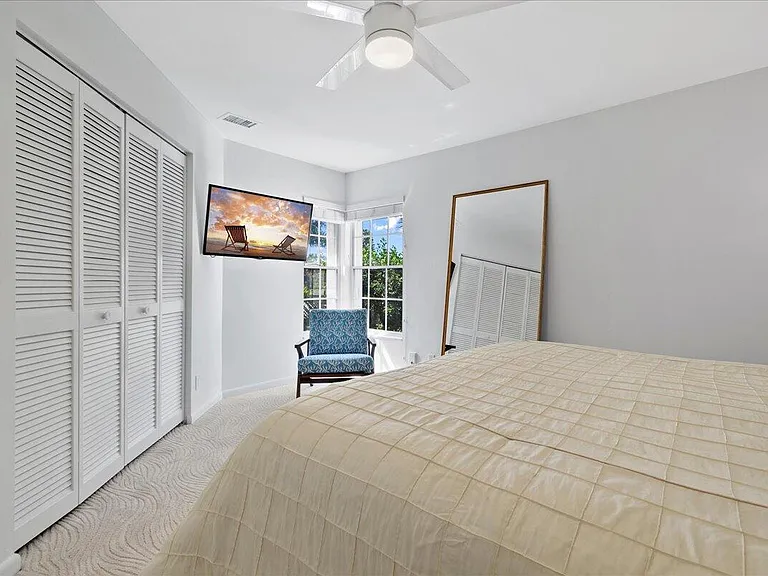 1121 Ocean Dunes Cir — Photo 22
