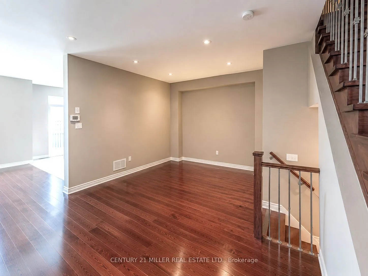 3 bed, $3,800 — Photo 3