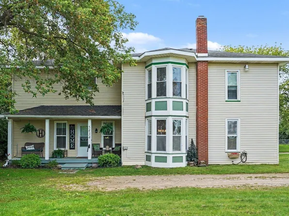 5434 E Deerfield Rd, Mount Pleasant, MI 48858