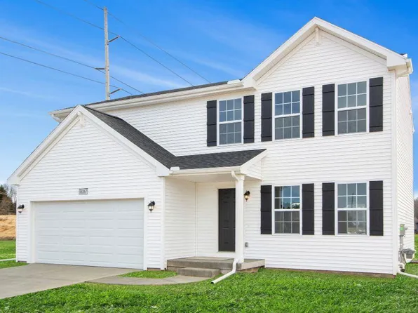 859 Harvest Dr, Wayland, MI 49348