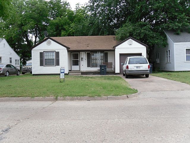 1st image of 613 W Illinois Ave
