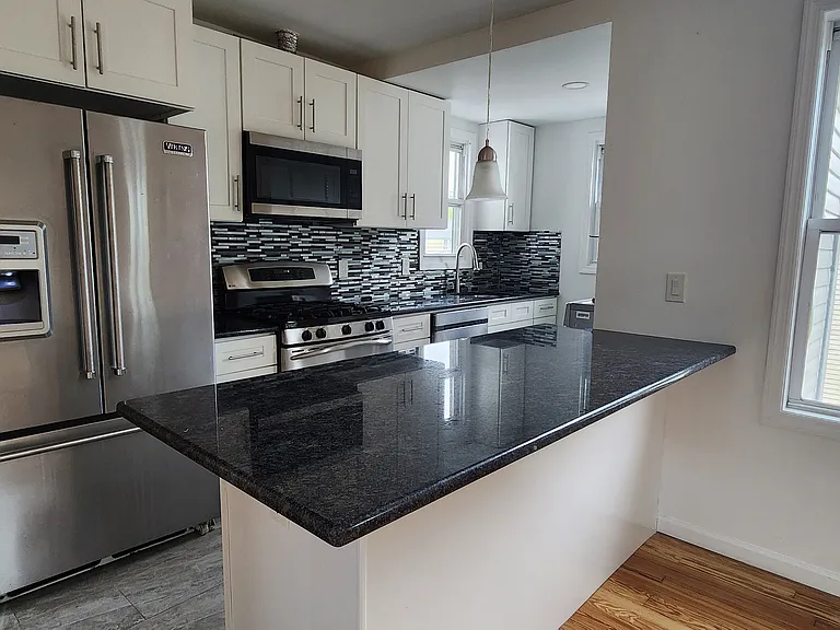 20 William St #2 — Photo 1