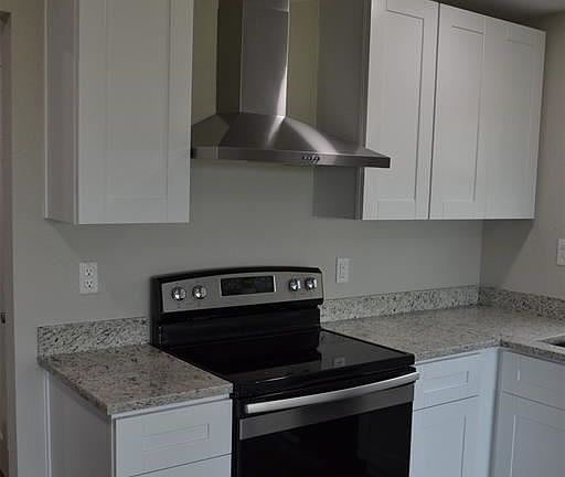 5th image of 3402 Palm Ave