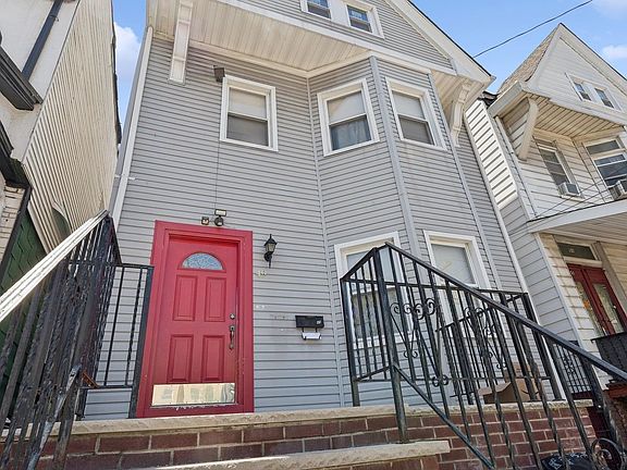 4th image of 49 Highland Ave