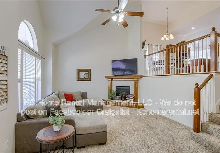20621 W 125th Ct — Photo 4