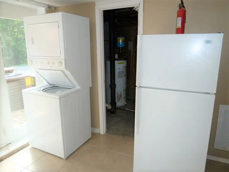 717 Williams Cir — Photo 28