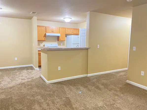Amber Pointe Apartments