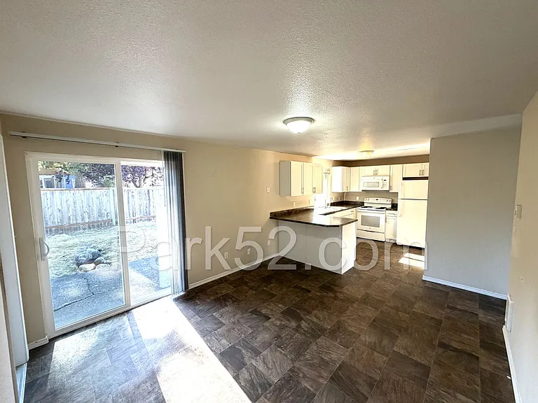 9108 Fawnlily Cir W — Photo 6