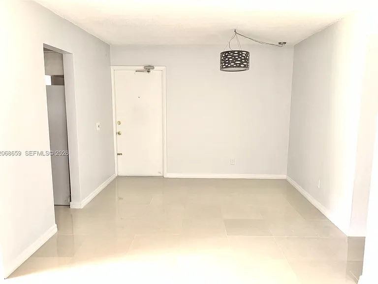 2491 SW 82nd Ave #106 — Photo 6