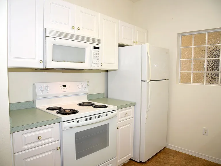 1501 Partin Dr #226 — Photo 6