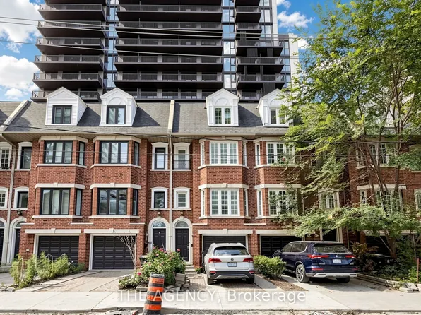 272 Redpath Ave, Toronto, ON M4P 3H6