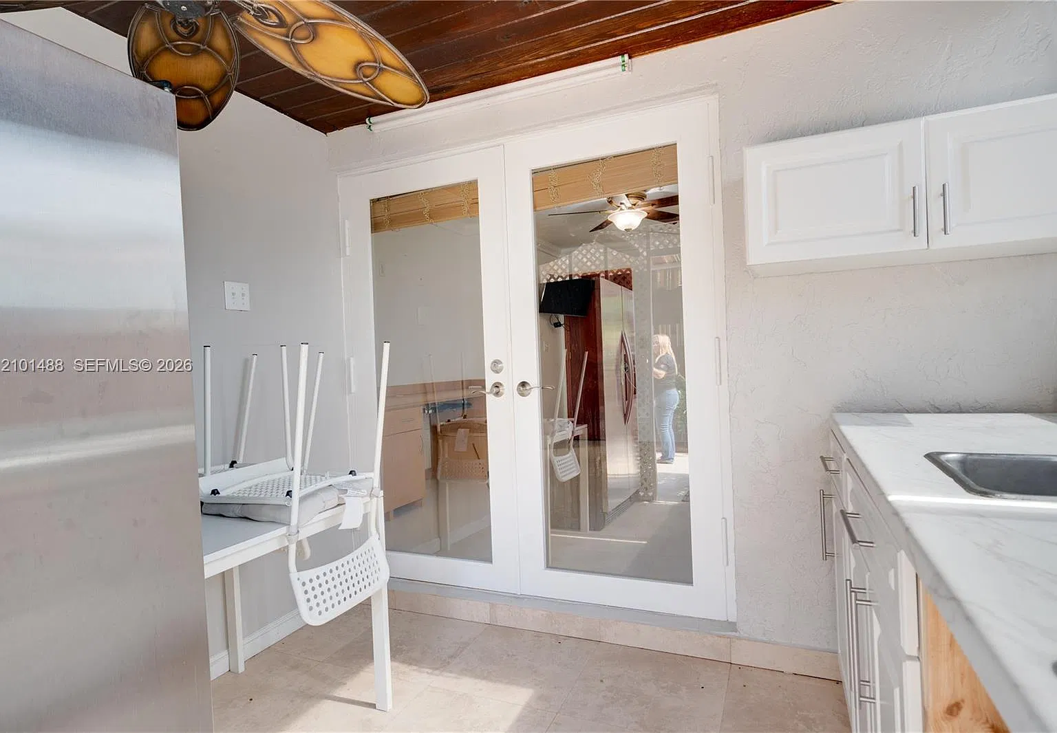 4 bed, 1822 sqft, $4,300 — Photo 4