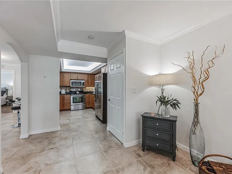5633 Turtle Bay Dr #37 — Photo 14