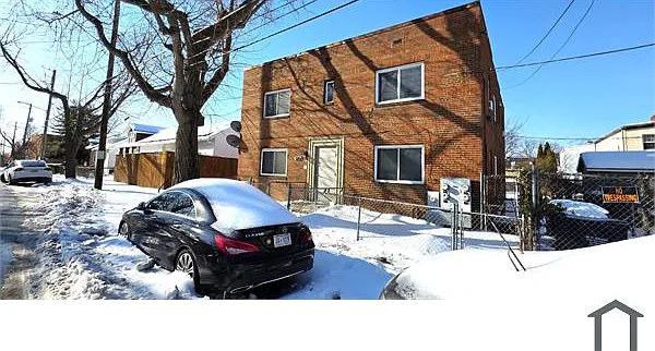 3207 11th Pl SE #4