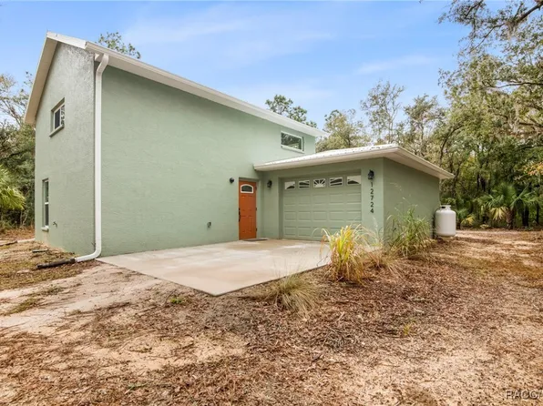 12724 W Checkerberry Dr, Crystal River, FL 34428