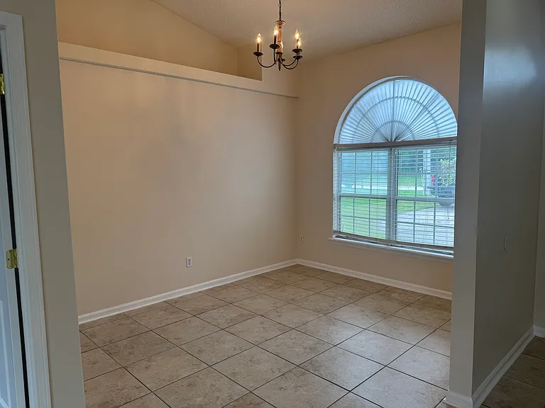 2182 Farm Way — Photo 6