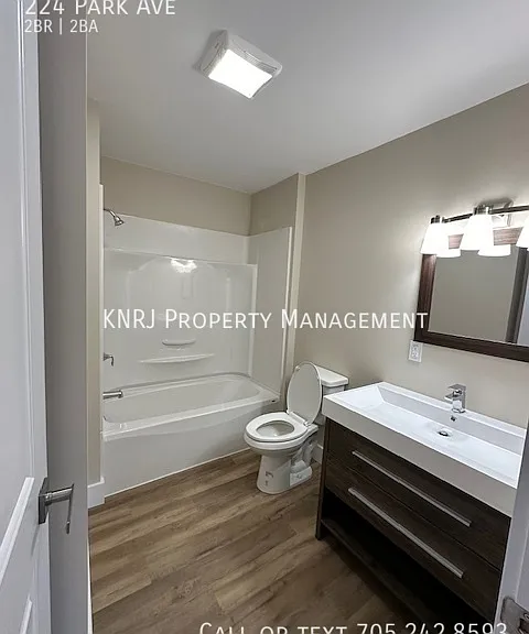 224 Park Ave — Photo 5