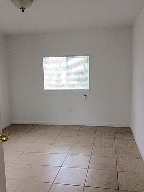 4th image of 4158 Redondo Beach Blvd APT C