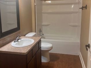 1095 Berry Rd, Lufkin, TX 75904