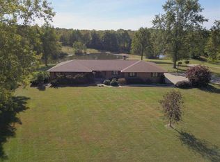 6200 Weiss Rd, Evansville, IN 47720