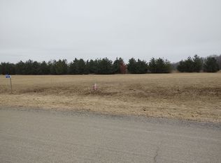7255 Meadow Rdg, Omro, WI 54963