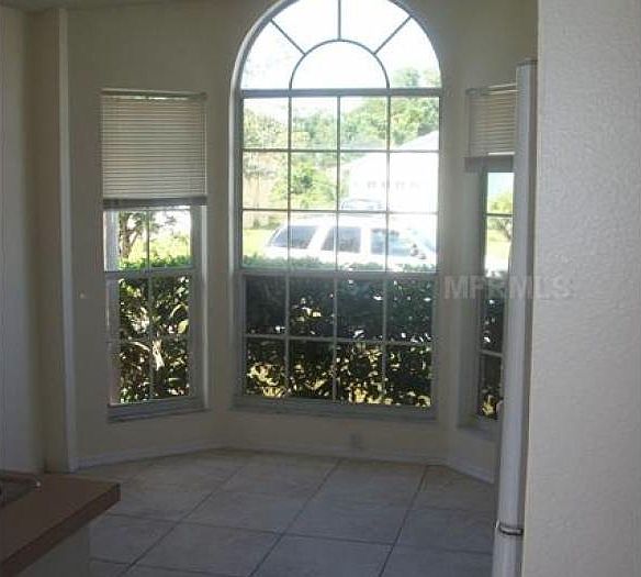 2nd image of 13734 Glasser Ave